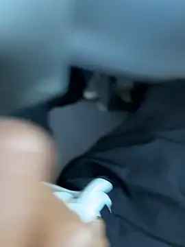 Snapshot of Thirdleg109 chatting on March 4, 2026, 6:52 am Thirdleg109 online show from March 4, 2026, 6:52 am