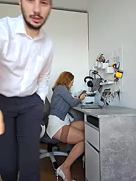 Lovebackground online show from January 5, 2025, 9:37 am