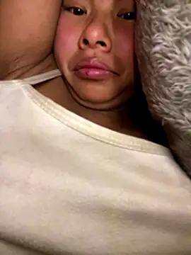 Snapshot of Nika-be chatting on December 19, 2025, 2:46 pm Nika-be online show from December 19, 2025, 2:46 pm