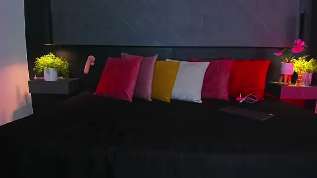 arcangel harris online show from February 21, 2026, 1:23 pm