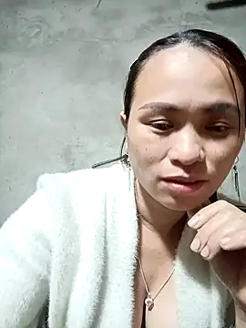 ngaytho004 online show from February 10, 2026, 11:03 am