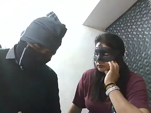 Lovelycouple25 online show from January 19, 2026, 7:12 am