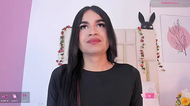 Snapshot of Silvanna-Casstro chatting on January 6, 2026, 11:47 am Silvanna-Casstro online show from January 6, 2026, 11:47 am