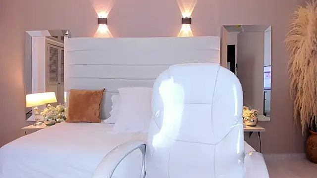 maturexxx  online show from January 7, 2026, 7:38 pm