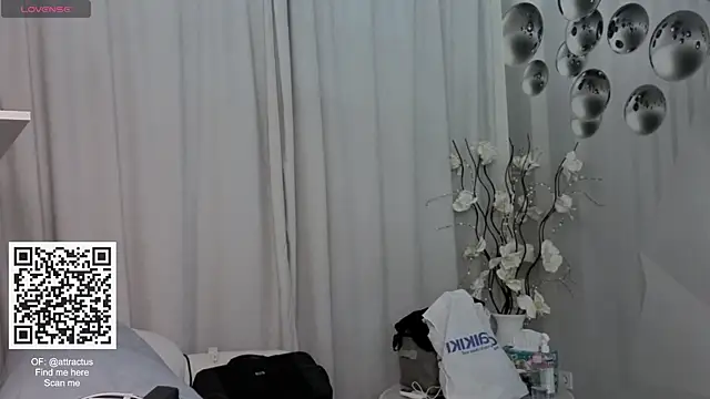 Snapshot of TinaAngel chatting on June 26, 2026, 8:46 pm TinaAngel online show from June 26, 2026, 8:46 pm