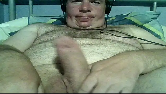 Snapshot of mrhardcock12 chatting on June 14, 2026, 9:28 pm mrhardcock12 online show from June 14, 2026, 9:28 pm