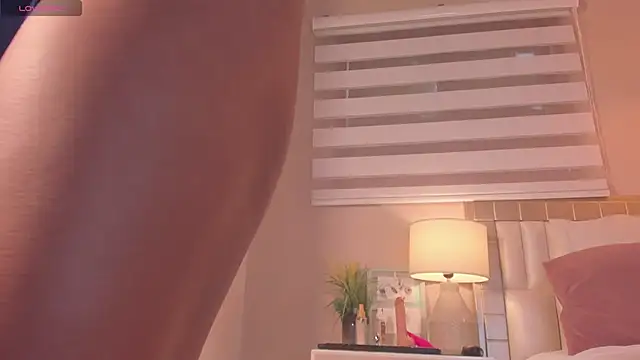  emily  st online show from January 12, 2026, 11:48 am