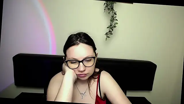 Snapshot of LiliaErmi chatting on April 26, 2026, 6:22 am LiliaErmi online show from April 26, 2026, 6:22 am