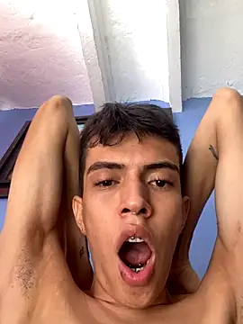 Snapshot of Juan_Gomezz26 chatting on January 6, 2026, 7:39 pm Juan Gomezz26 online show from January 6, 2026, 7:39 pm