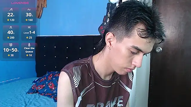 Snapshot of Juan_Gomezz26 chatting on May 14, 2026, 9:21 pm Juan Gomezz26 online show from May 14, 2026, 9:21 pm