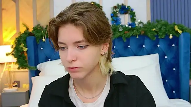 Misty Wade online show from January 12, 2026, 5:34 am