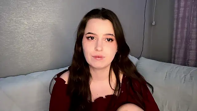 Snapshot of Freya_land chatting on March 3, 2026, 4:57 pm Freya land online show from March 3, 2026, 4:57 pm