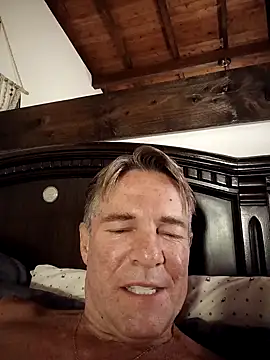 TommyLopez online show from February 15, 2026, 3:47 am