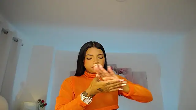 aylin ross  online show from March 27, 2026, 4:07 am