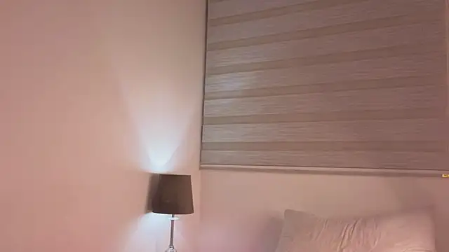 maxxcooper1 online show from December 14, 2025, 3:56 am