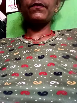 Snapshot of Maya_Big55A chatting on May 30, 2026, 8:00 am Maya Big55A online show from May 30, 2026, 8:00 am