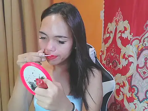 ur lovelyjessy online show from April 8, 2026, 6:19 pm