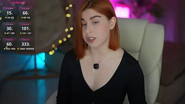 GingerPinky online show from March 30, 2026, 1:01 pm