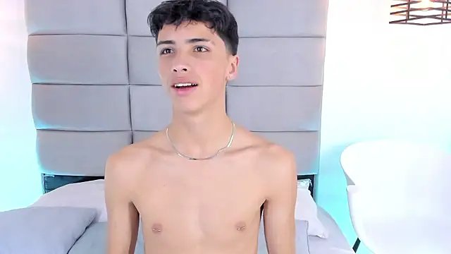 JoshClaarktt online show from January 9, 2026, 3:42 am