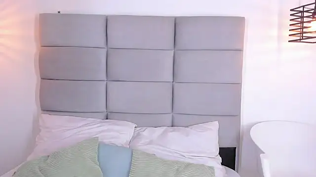 JoshClaarktt online show from March 11, 2026, 4:07 am