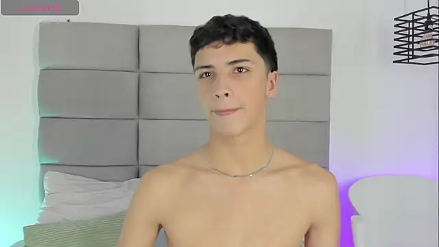 JoshClaarktt online show from March 26, 2026, 4:07 am