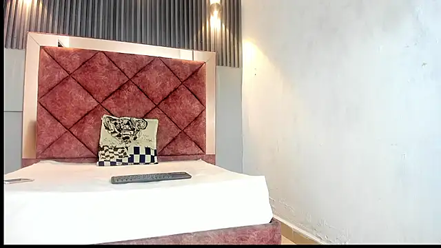 Snapshot of TAYSON_SCOTT chatting on January 8, 2026, 1:02 pm TAYSON SCOTT online show from January 8, 2026, 1:02 pm