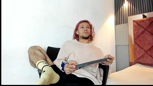 Snapshot of TAYSON_SCOTT chatting on January 9, 2026, 1:14 pm TAYSON SCOTT online show from January 9, 2026, 1:14 pm