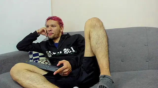 Snapshot of TAYSON_SCOTT chatting on January 13, 2026, 1:16 pm TAYSON SCOTT online show from January 13, 2026, 1:16 pm