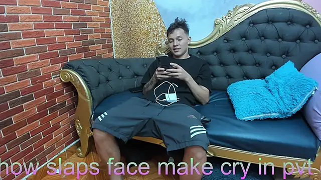 Princeexoticlatin  online show from January 14, 2026, 8:25 pm