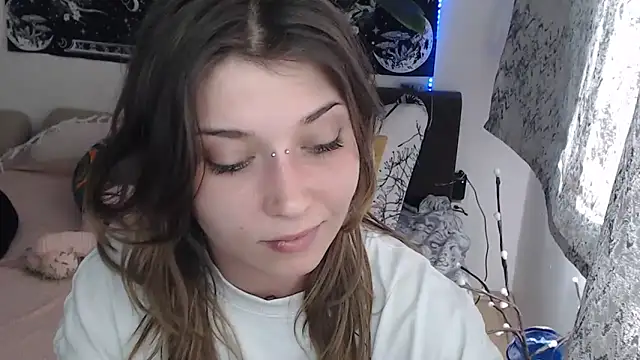 AlienforTwenty online show from March 24, 2026, 2:44 pm