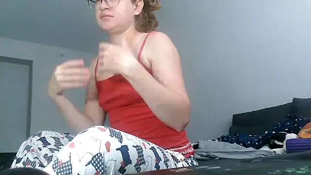 Snapshot of Alice_newhome chatting on June 29, 2026, 8:20 am Alice newhome online show from June 29, 2026, 8:20 am