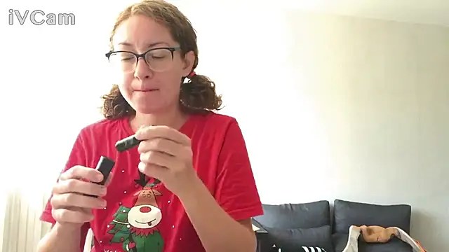Snapshot of Alice_newhome chatting on July 20, 2026, 9:56 am Alice newhome online show from July 20, 2026, 9:56 am