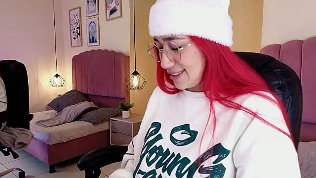 Celestee15  online show from December 22, 2025, 11:29 am