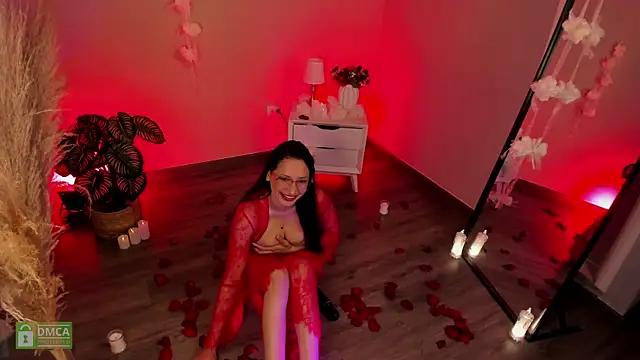 evangelineroos online show from April 13, 2026, 2:33 pm