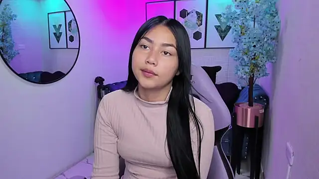 Snapshot of Carolina_cherry chatting on May 30, 2026, 12:57 pm Carolina cherry online show from May 30, 2026, 12:57 pm