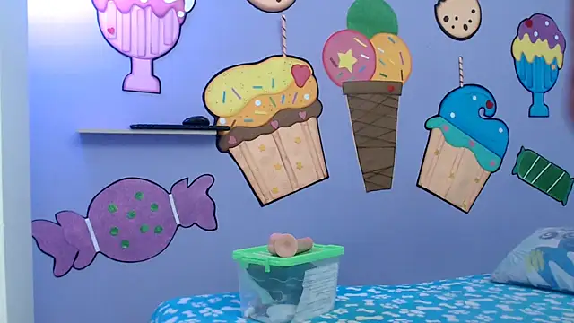 Snapshot of NOVAHOT98 chatting on January 5, 2026, 7:28 pm NOVAHOT98 online show from January 5, 2026, 7:28 pm