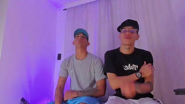 Snapshot of kings_of_heavens_ chatting on December 20, 2025, 3:13 am kings of heavens online show from December 20, 2025, 3:13 am