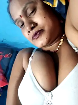 Akanksha soni online show from April 9, 2026, 7:19 pm