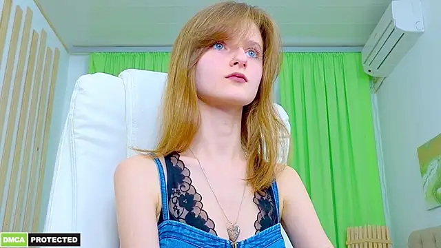 Miss Alisa  online show from March 25, 2026, 5:19 pm