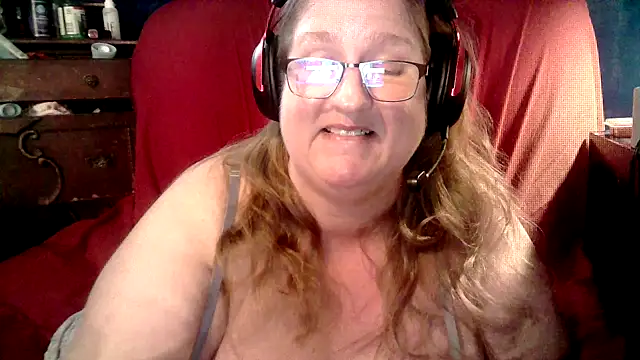 Snapshot of jade-belle chatting on January 12, 2026, 8:08 am jade-belle online show from January 12, 2026, 8:08 am