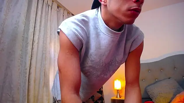 TOMBOYSEXX online show from January 15, 2026, 12:21 pm