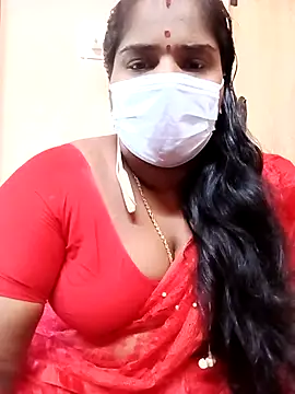Snapshot of Tamil_Bhuvi69 chatting on March 6, 2026, 5:59 am Tamil Bhuvi69 online show from March 6, 2026, 5:59 am