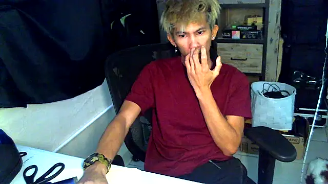 Snapshot of jhaycobXgarcia chatting on March 24, 2026, 10:37 pm jhaycobXgarcia online show from March 24, 2026, 10:37 pm