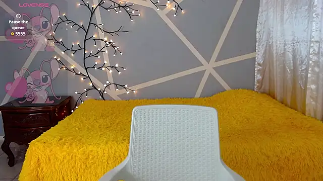 valkydoll2 online show from January 12, 2026, 12:05 am