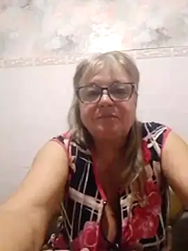 LinaLight88 online show from February 5, 2026, 8:35 pm