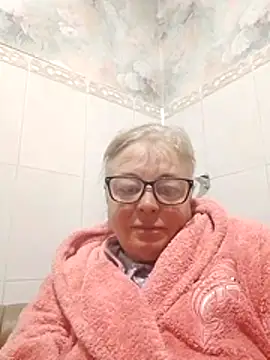 Snapshot of LinaLight88 chatting on March 22, 2026, 8:01 pm LinaLight88 online show from March 22, 2026, 8:01 pm