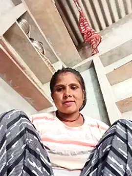 Shreya pandit online show from February 3, 2026, 7:35 am