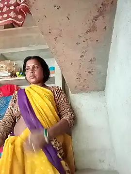 Shreya pandit online show from April 13, 2026, 1:33 am