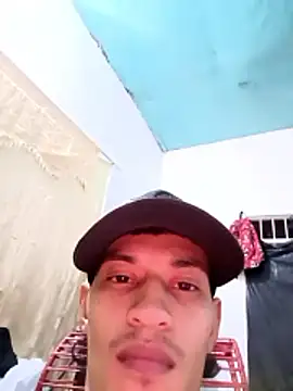 Snapshot of scarimobil chatting on January 14, 2026, 2:17 am scarimobil online show from January 14, 2026, 2:17 am