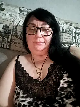 MariSwan222 online show from May 12, 2026, 7:11 pm